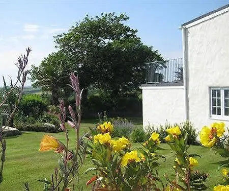 Tregaddra Farm 4*